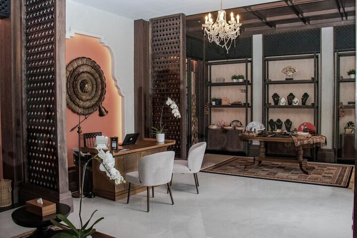 Lobby Entry