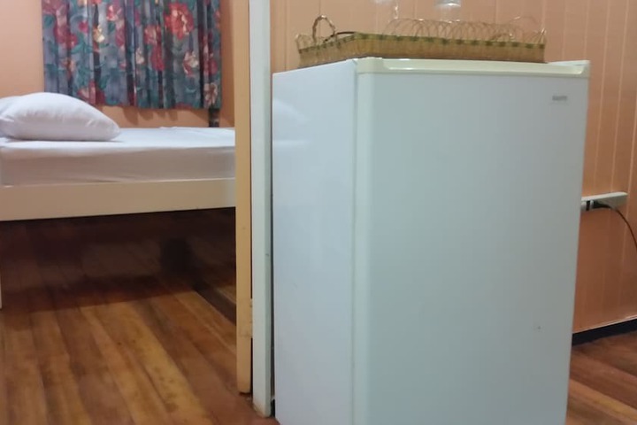 Room 10 of 46
