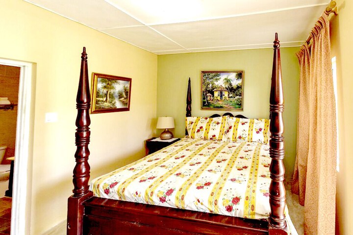 Room 20 of 40