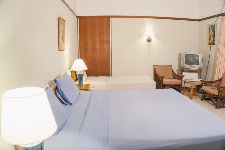 Room 15 of 84