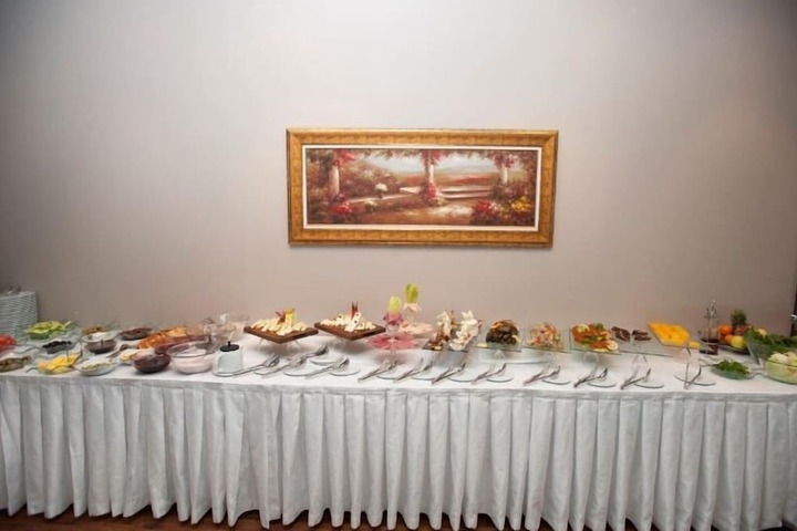 Dining 29 of 66