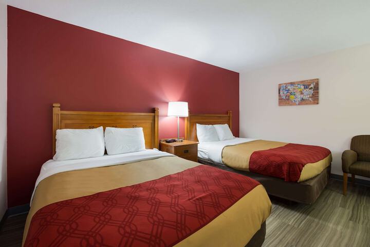 Room 18 of 38