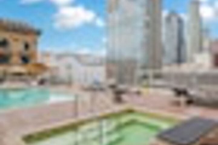 Pool 386 of 516