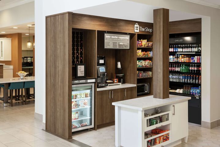 Snack bar