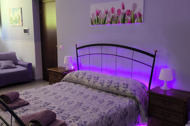 Room 9 of 65