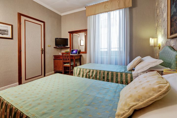 Room 39 of 90