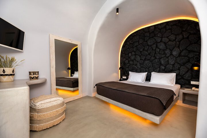 Room 28 of 192