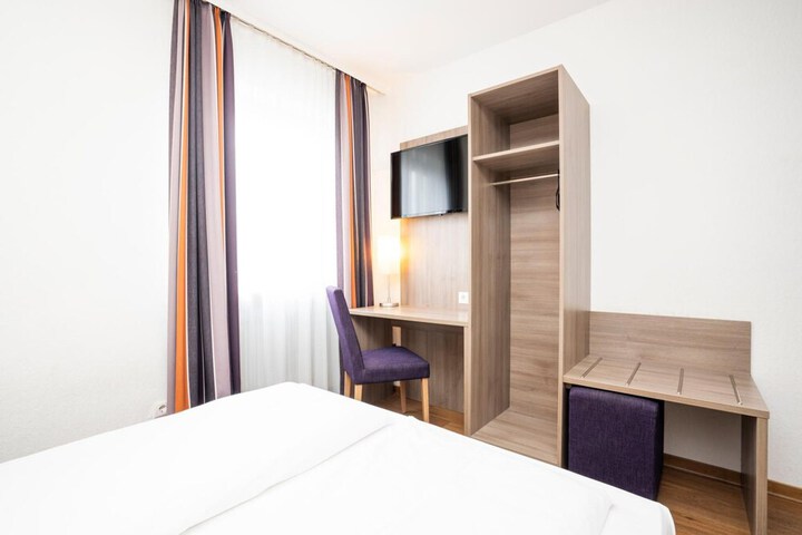 Room 19 of 55