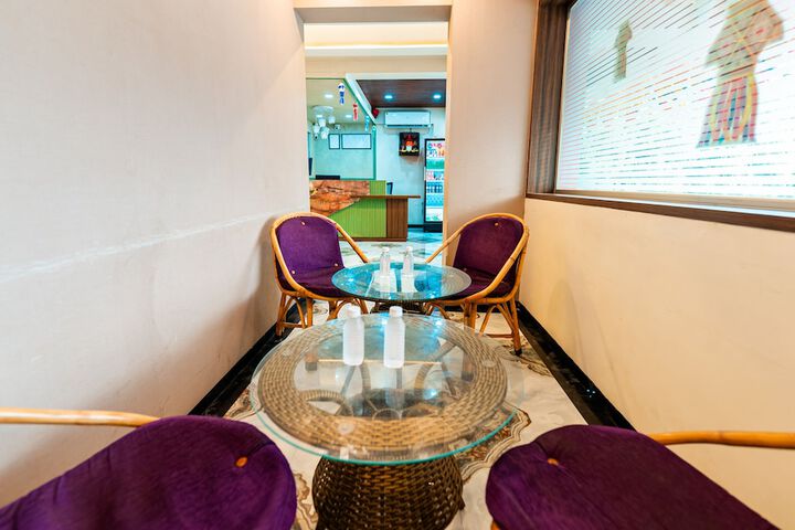 Hotel Interior 11 of 32
