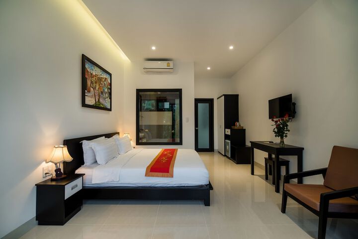 Room 4 of 41