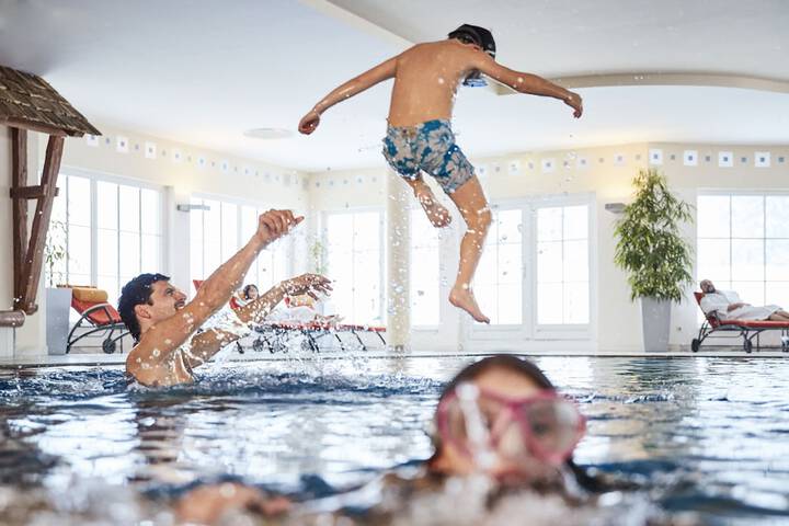 Pool 24 of 134
