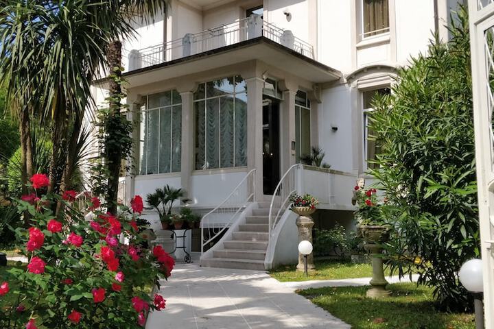 Hotel Villa Delle Palme