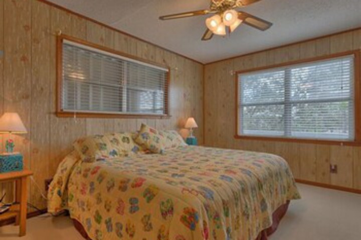 Room 73 of 75