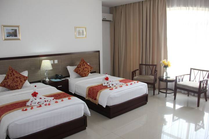 Room 34 of 117