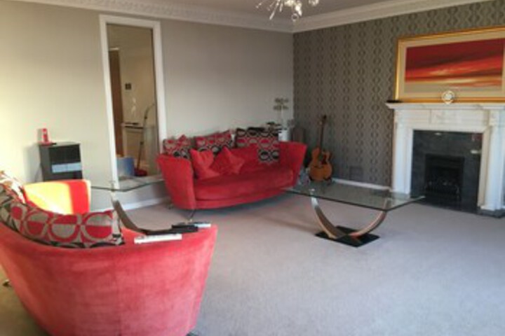 Room 27 of 28