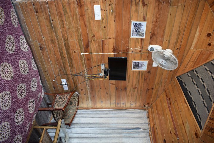 Room 3 of 14