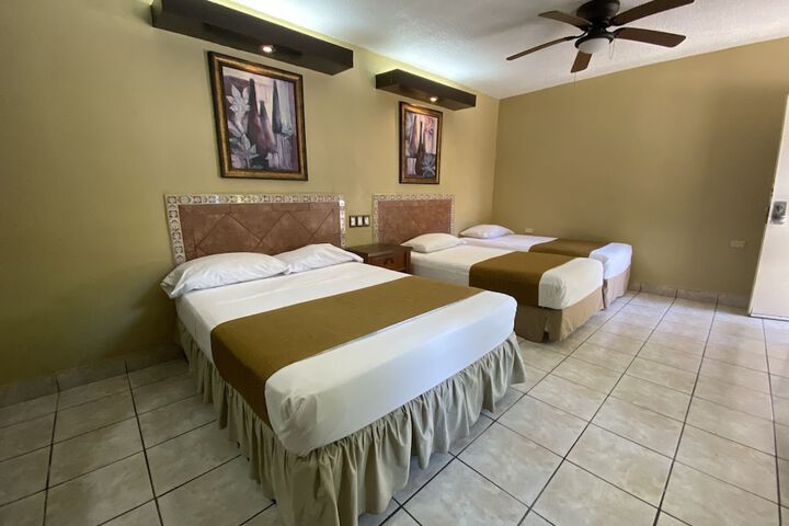Room 14 of 45