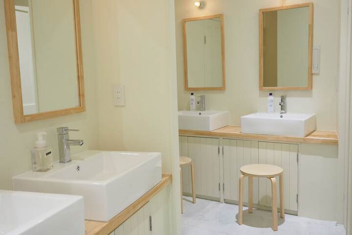 Bath Interior