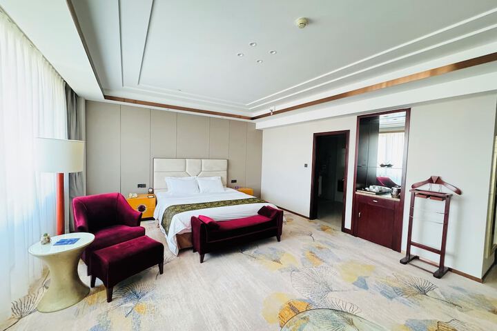 Room 29 of 61