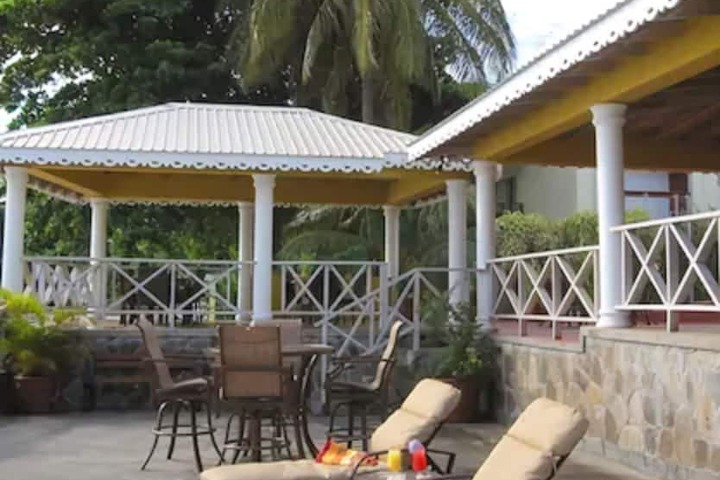 Sundeck 42 of 45