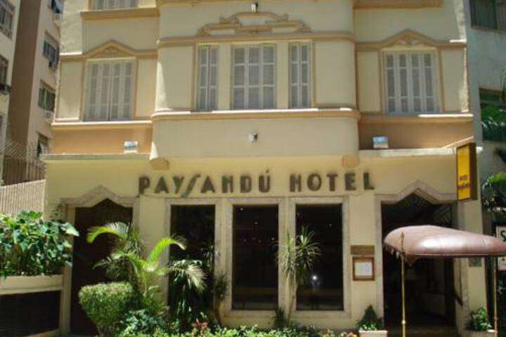 AUGUSTOS PAYSANDU