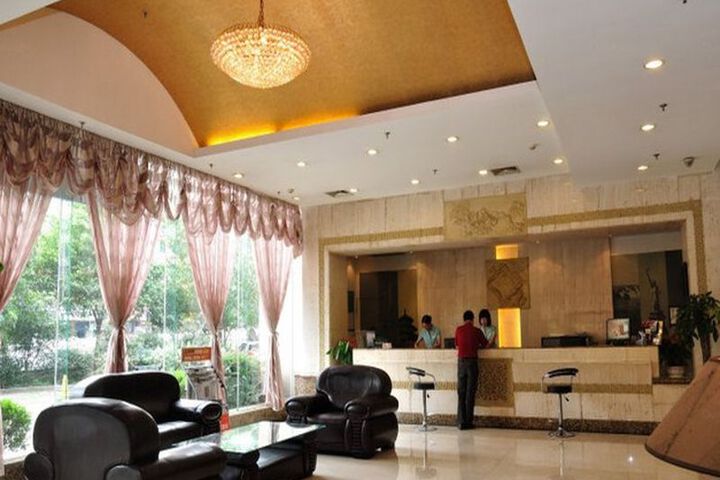 Hotel Interior 4 of 8