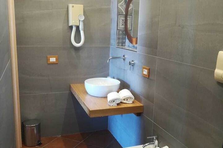 Bathroom Interior Photo