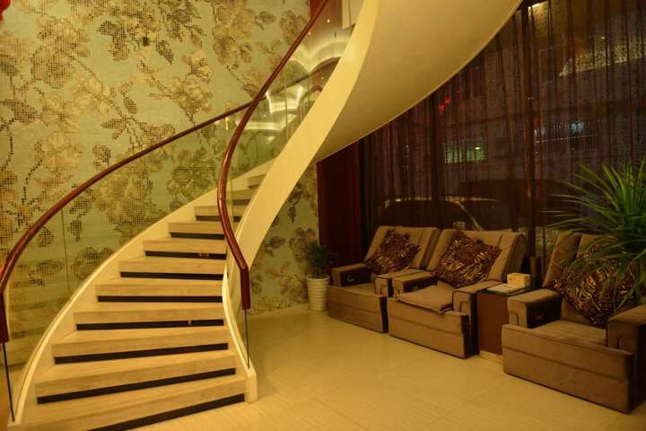 Hotel Interior 24 of 39