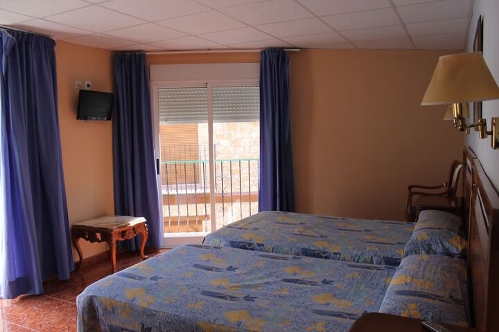 Room 3 of 6