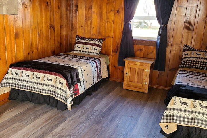 Room 3 of 31