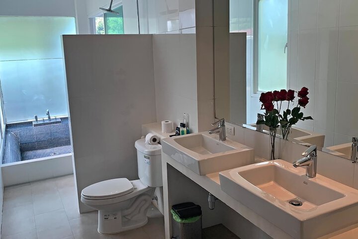 Room 78 of 96