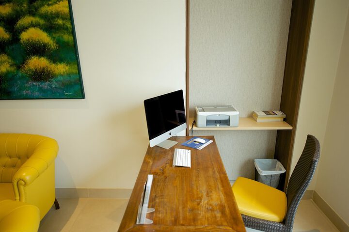 Guest Lobby