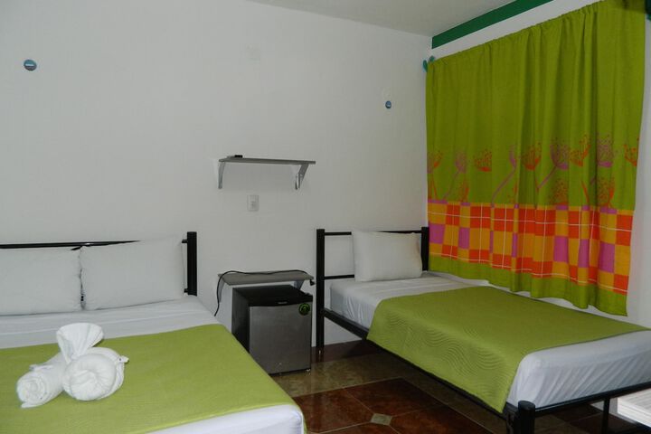 Room 4 of 34