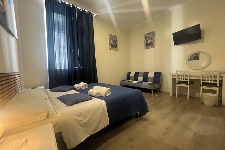 Room 7 of 53
