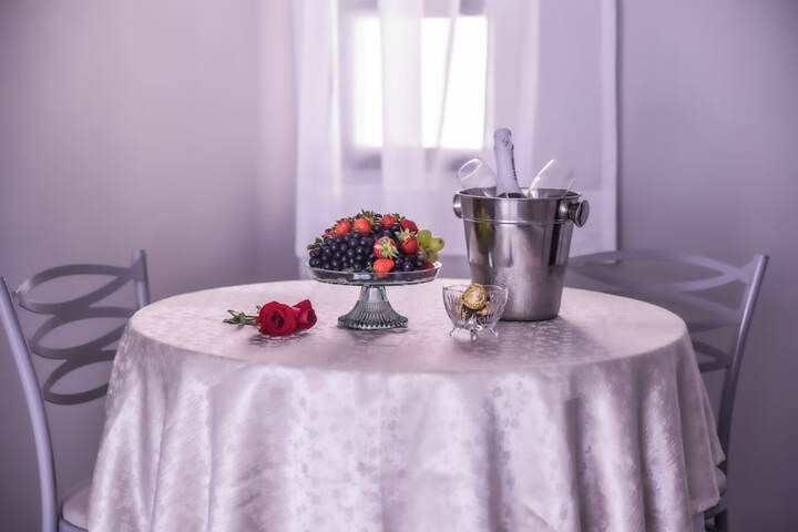 Champagne service