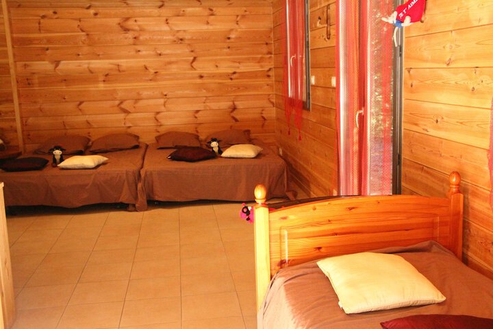 Room 3 of 66