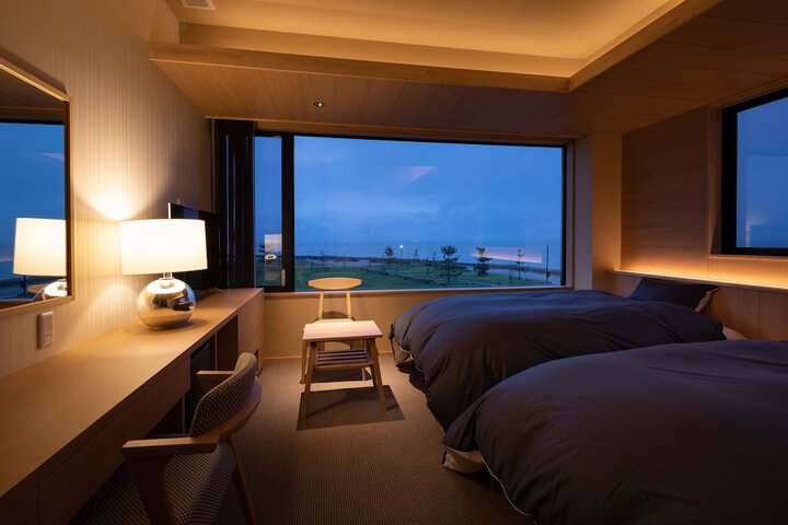 Room 7 of 63