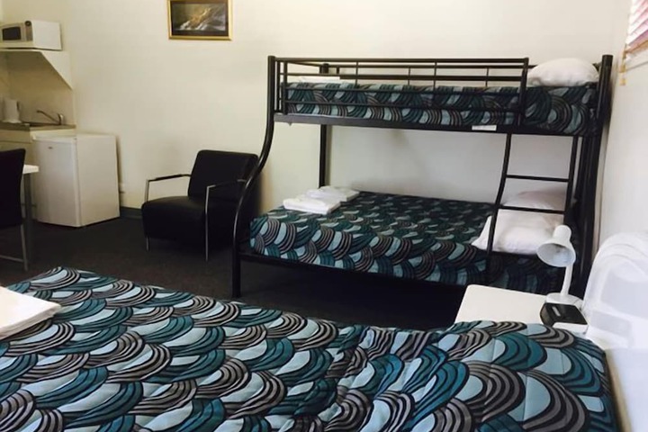 Room 6 of 45