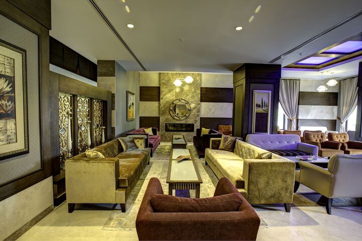 Hotel Interior 4 of 117