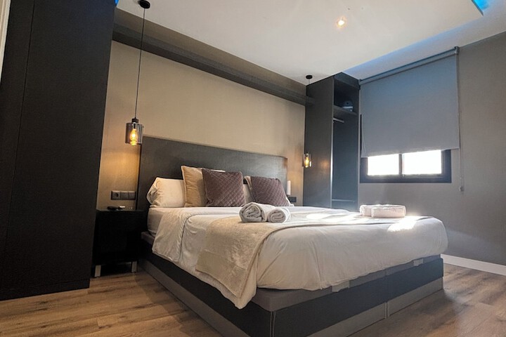 Room 15 of 68