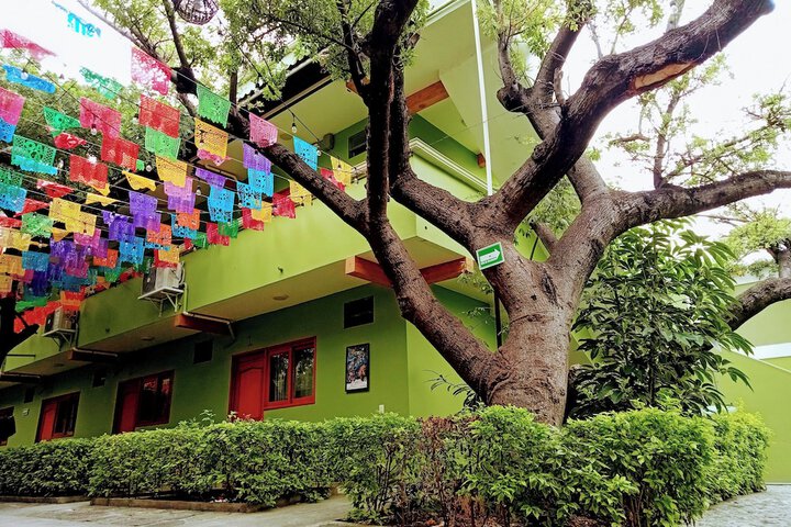 Hotel Exterior 24 of 32