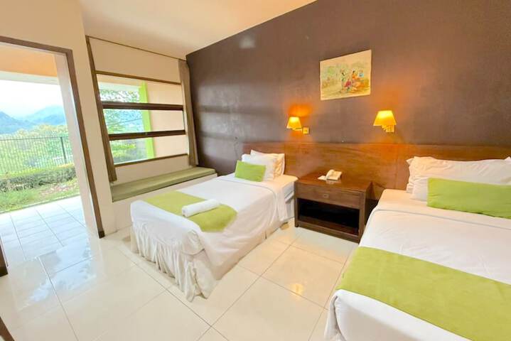 Room 17 of 41