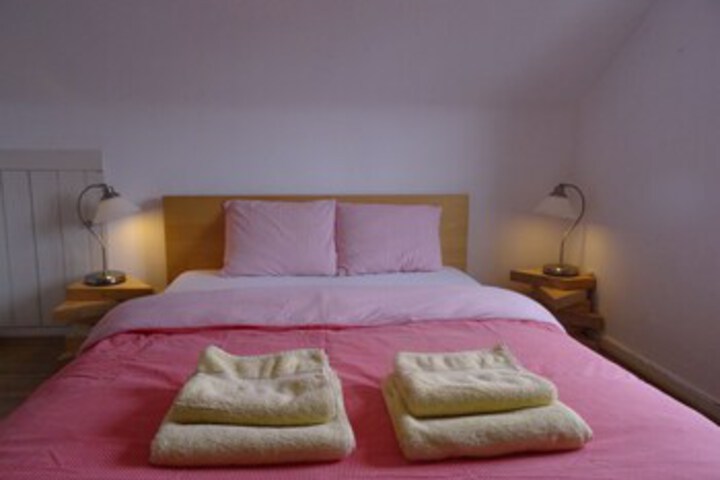 Room 8 of 30