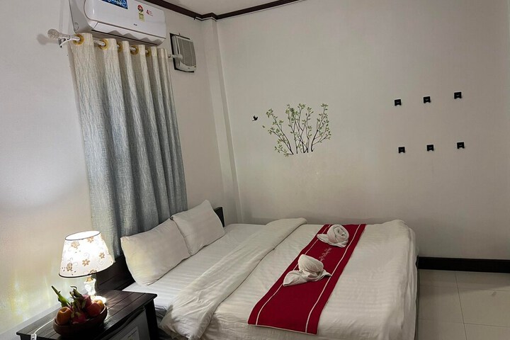 Room 19 of 32