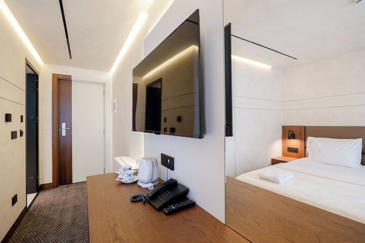 Room 41 of 125