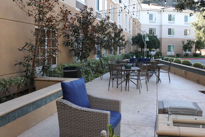 Terrace/Patio 28 of 31