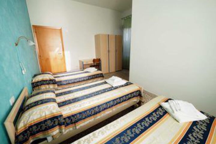 Room 19 of 23