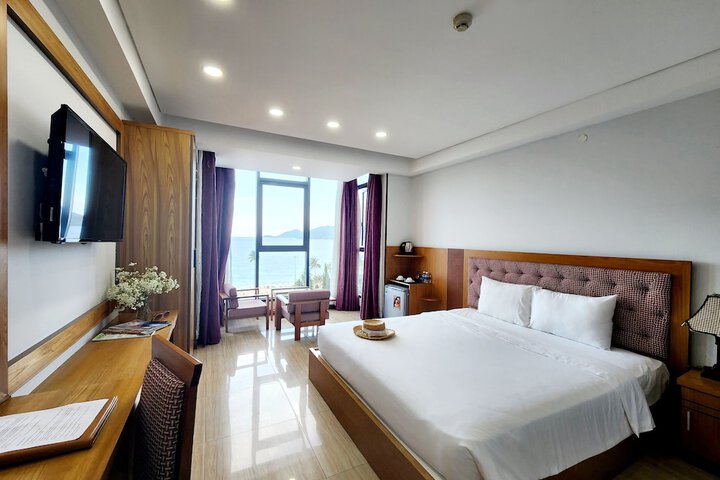 Room 30 of 117
