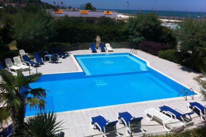 HOTEL KATIA