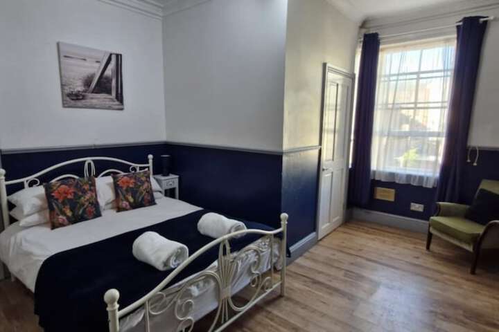 Room 99 of 263